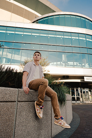 High School Senior Photography.  Urban setting