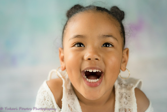 3 Year old, girl, Portrait, On location, Indoor Session